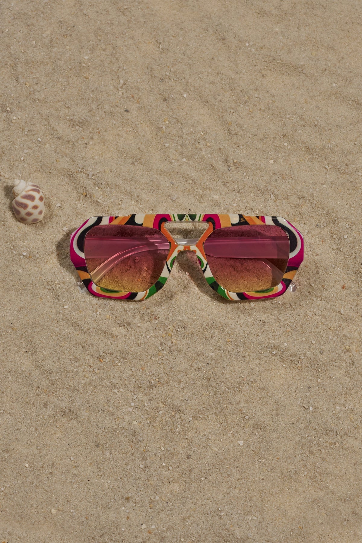 FEEL THE BEAT SUNGLASSES