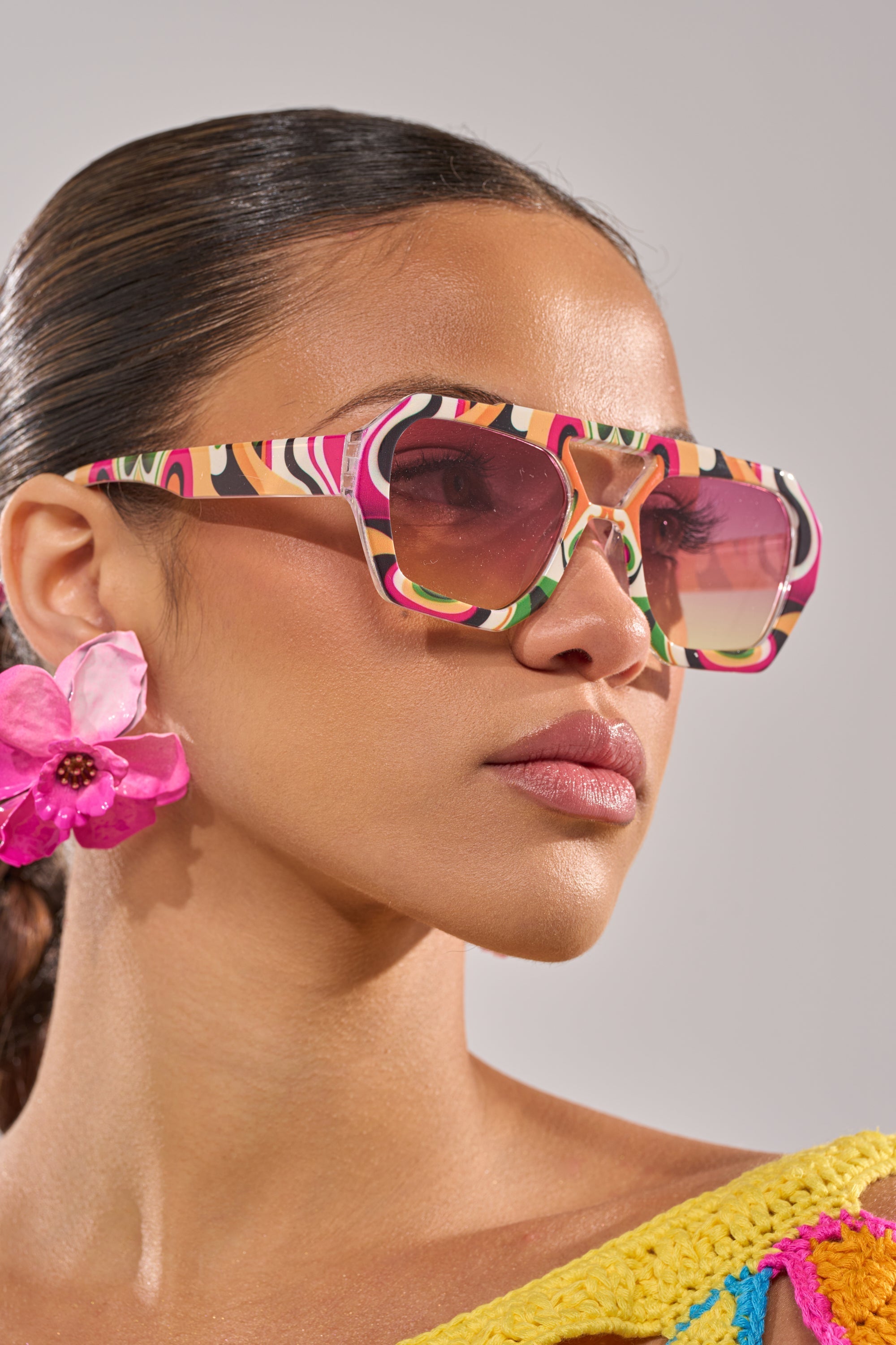 FEEL THE BEAT SUNGLASSES