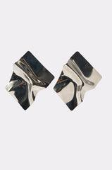 MIRROR MIRROR OVERSIZED STUDS
