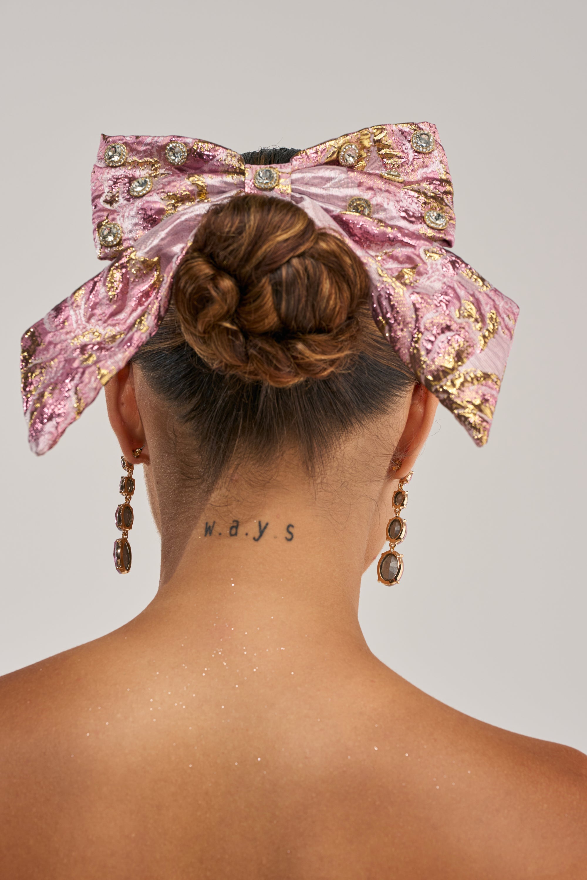 GLAM GROOVE BROCADE HAIR BOW