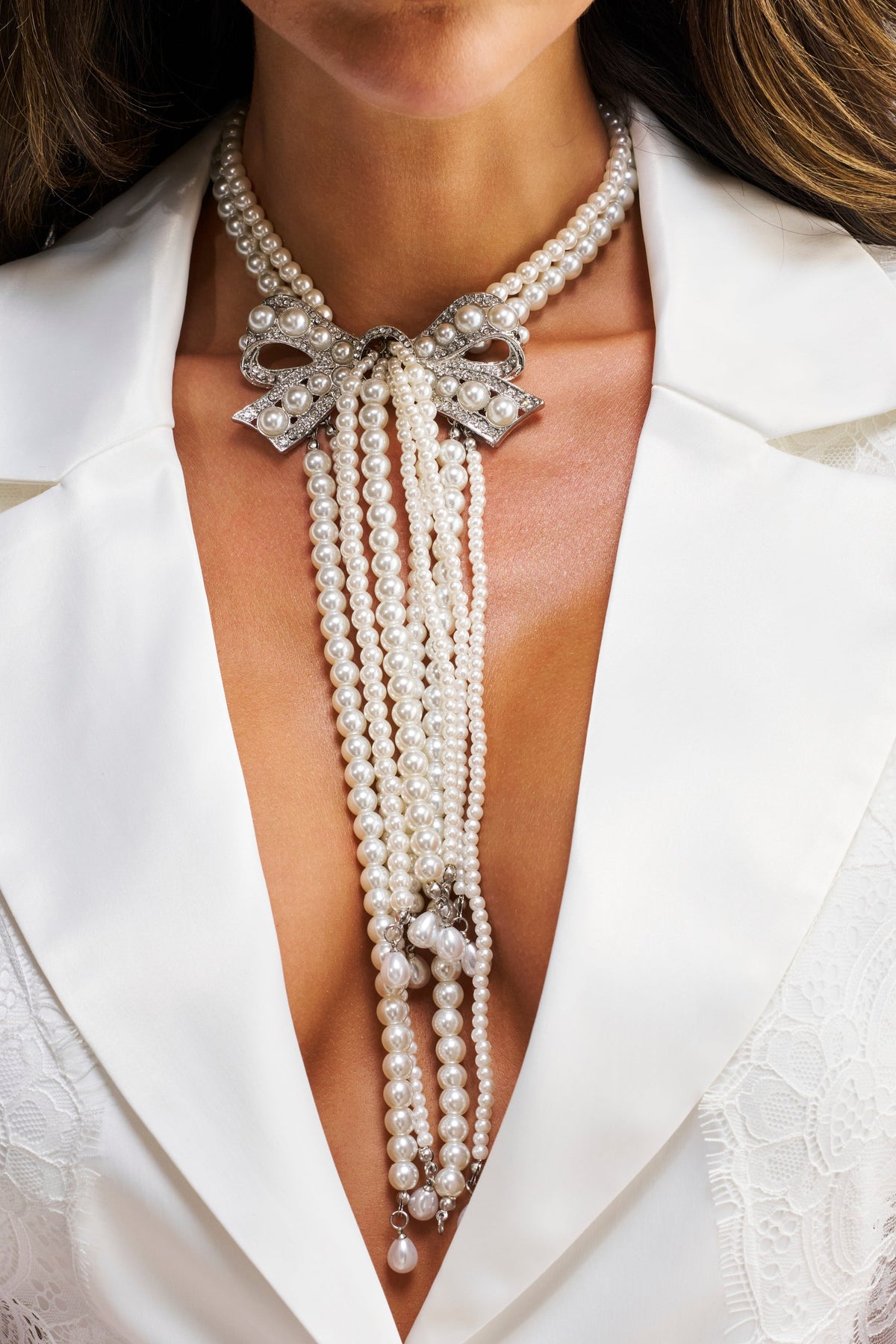 SHANI PEARL NECKLACE