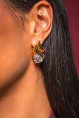 OLD MONEY EARRING