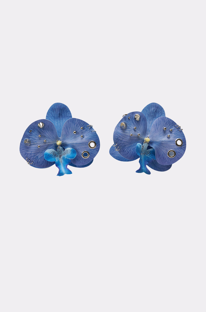 EDGY VIBES EARRING