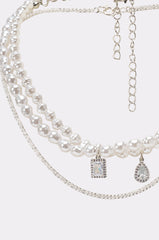 PEARL DREAMS NECKLACE
