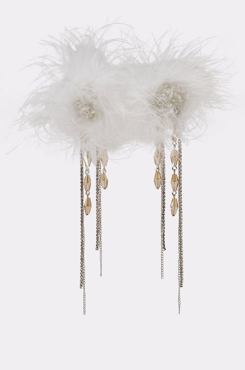 LUXE LIVING FEATHER EARRING