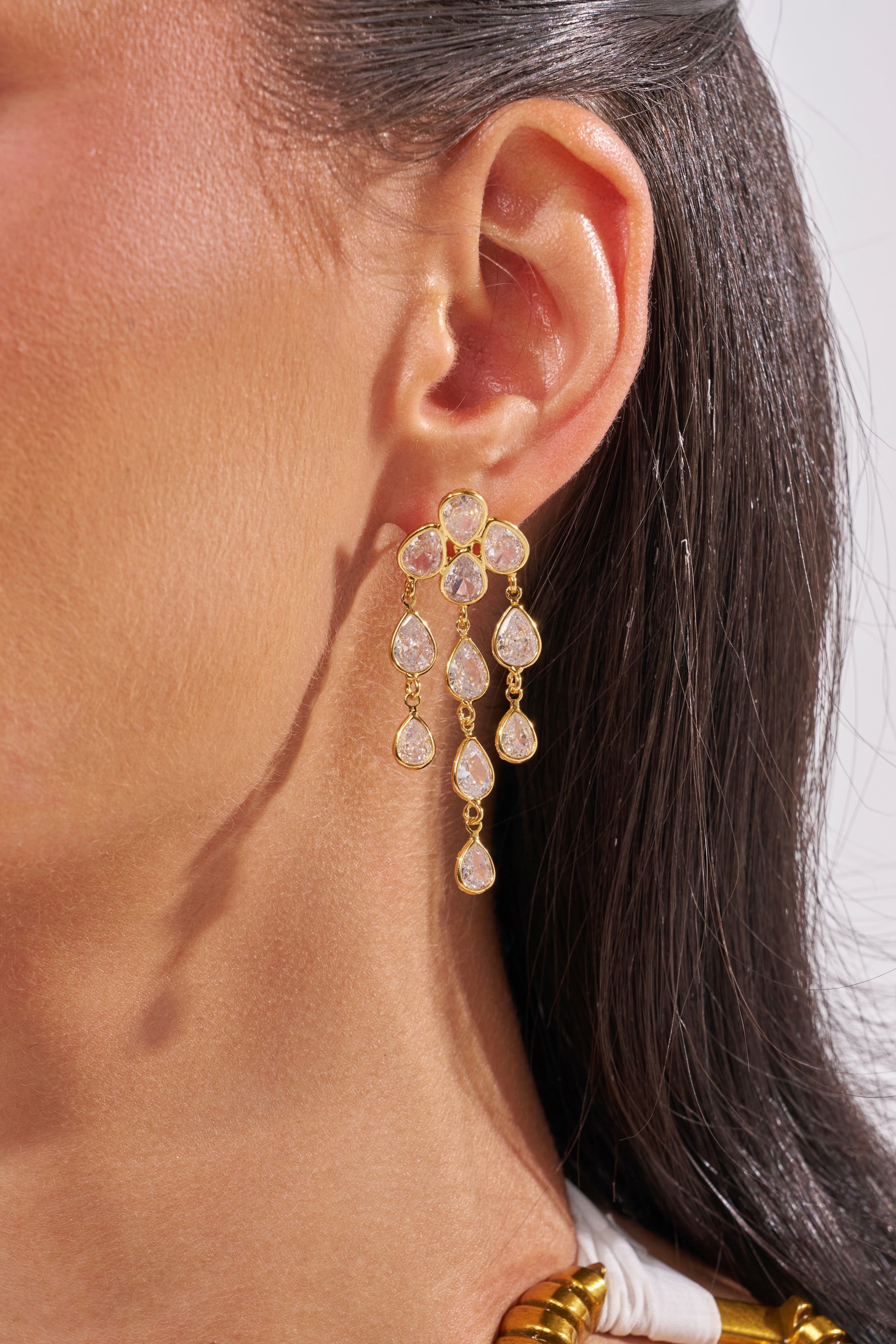 LOVE ME EARRING