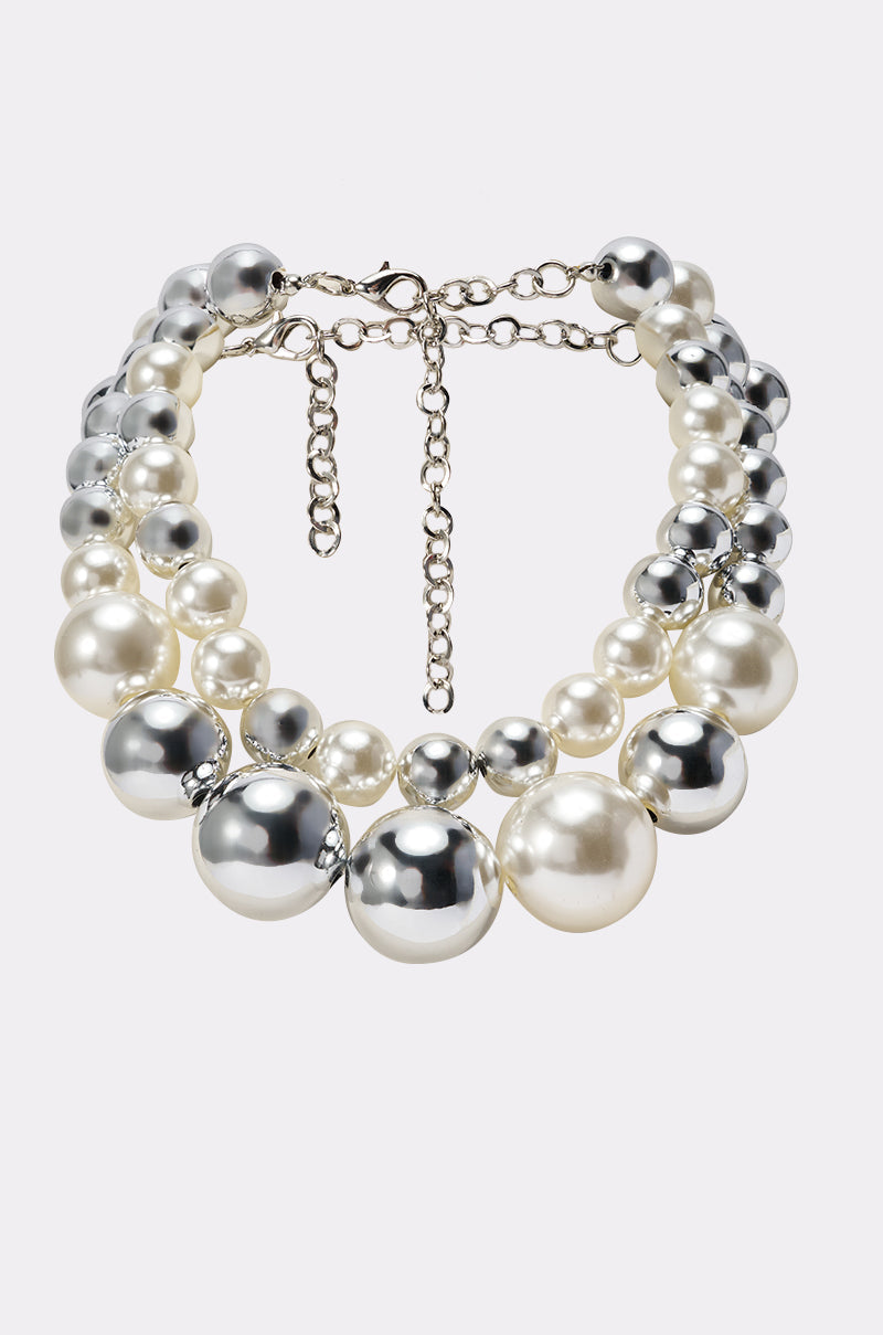 PERFECT PEARL NECKLACE