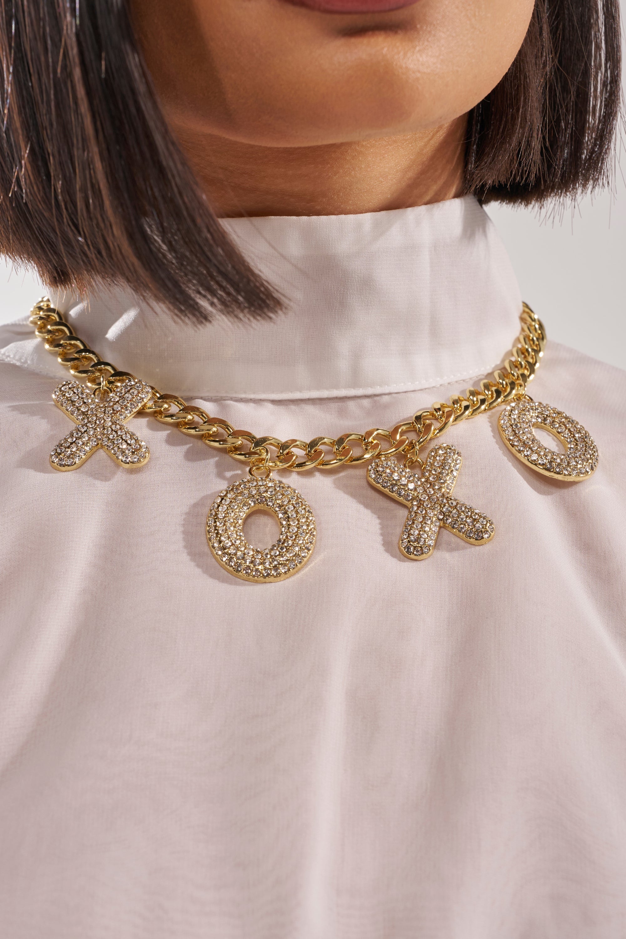 KISSES NECKLACE