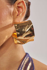 BENT OUTTA SHAPE EARRING IN GOLD