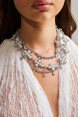 IM OUTSIDE NECKLACE SET