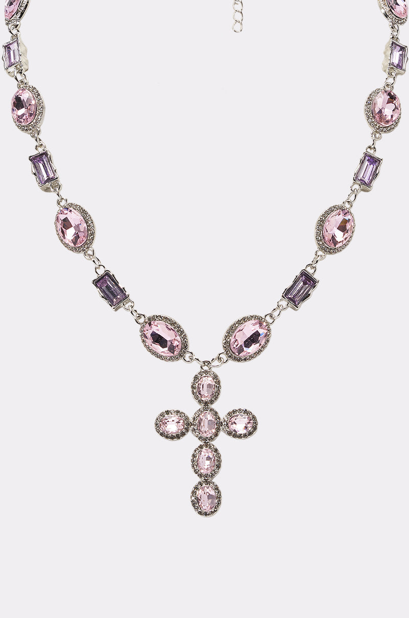 DOIN ME NECKLACE