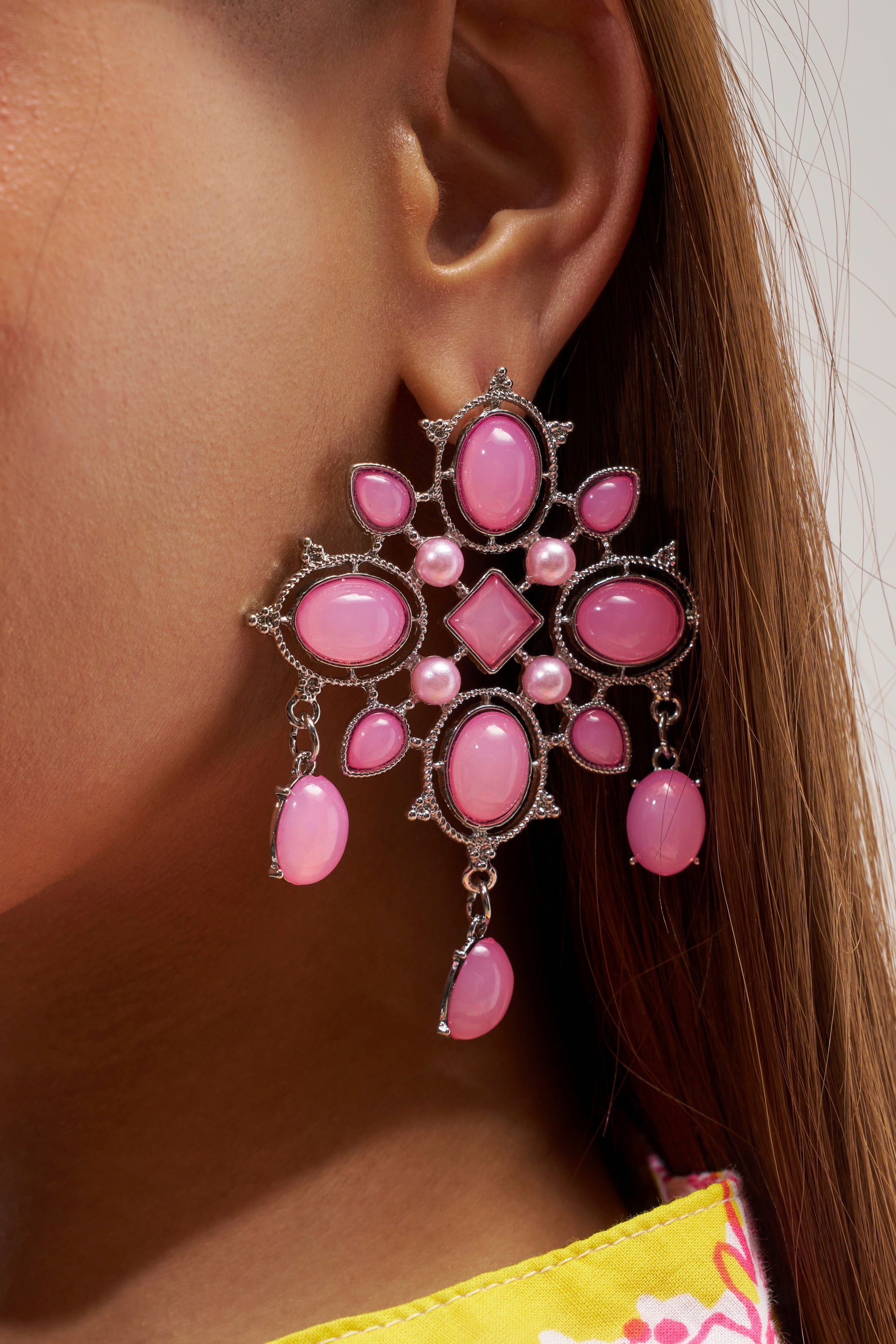 FESTIVAL VIBES STATEMENT EARRING IN PINK