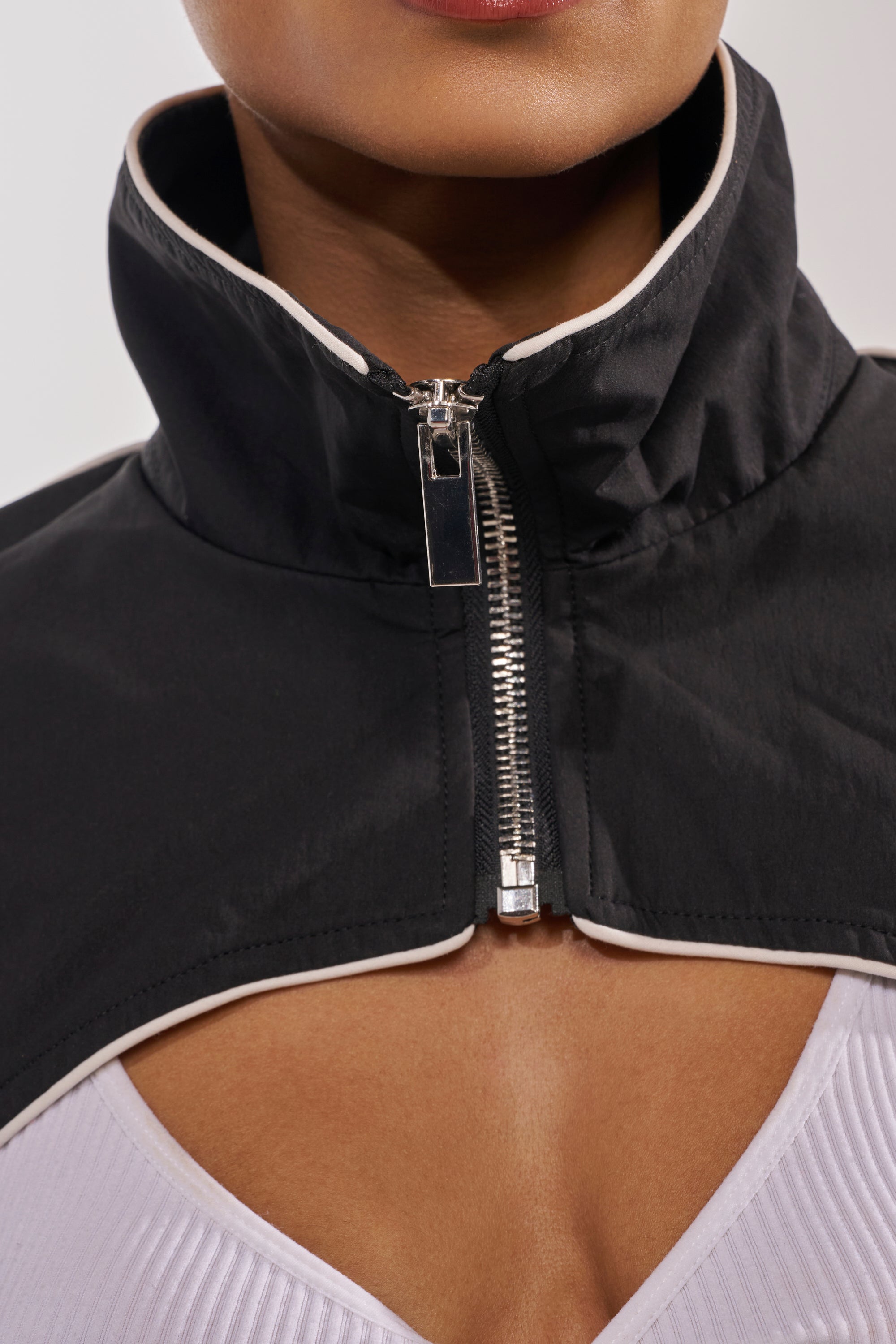 NOW YOU SEE ME SPORTY BOLERO
