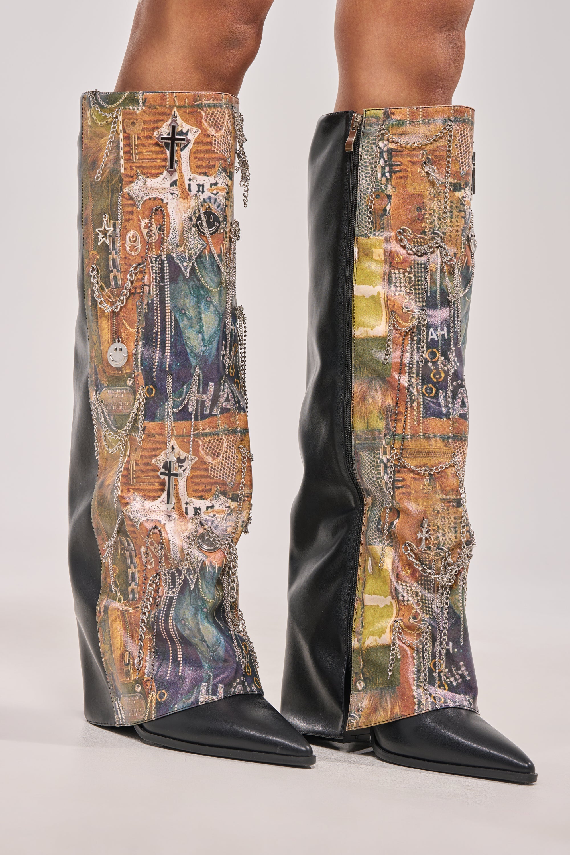 AKIRA GOLD IVELLISE MULTI BLOCK BOOT