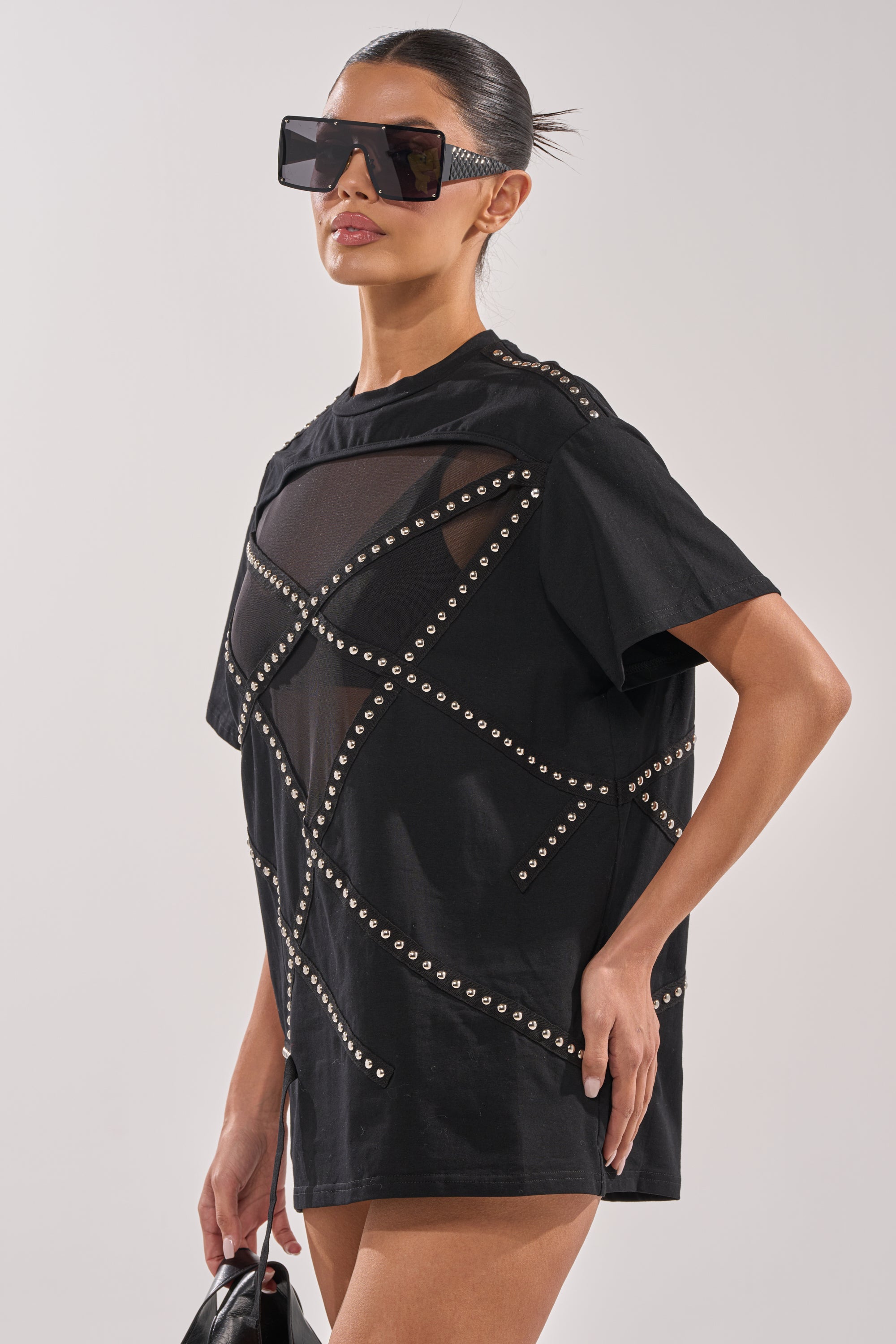 MISTA RAJ OVERSIZED TEE