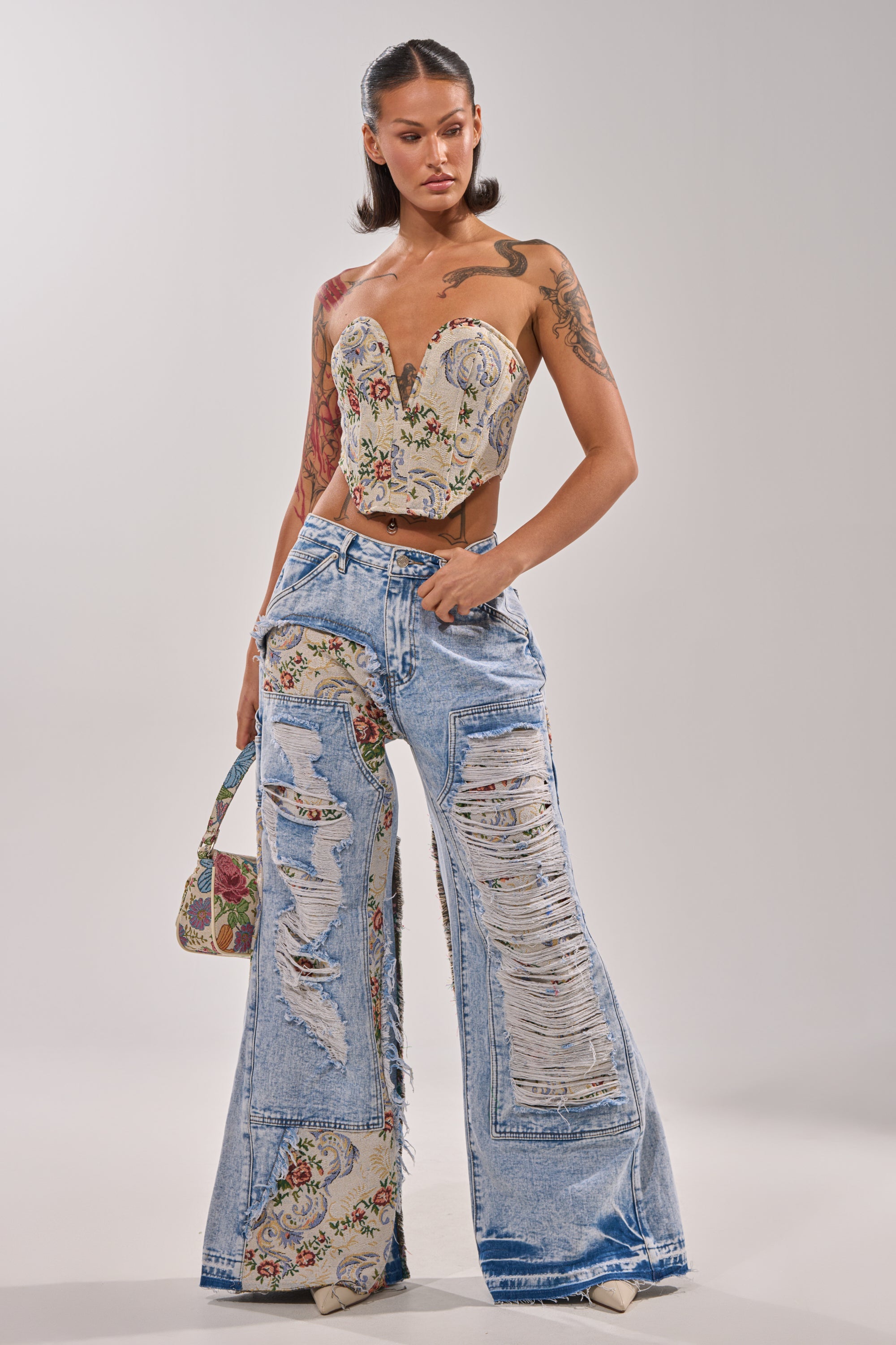 LANA DISTRESSED JEANS WITH JACQUARD DETAIL