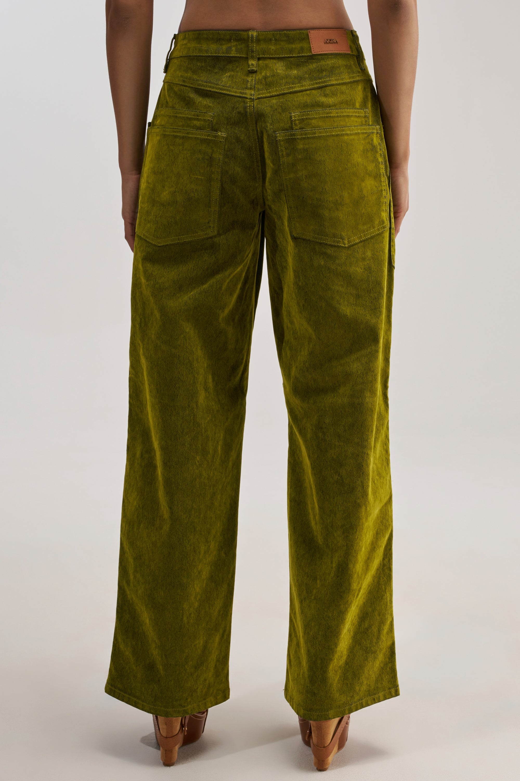 VALERIE VELVET EFFECT PANT IN GREEN