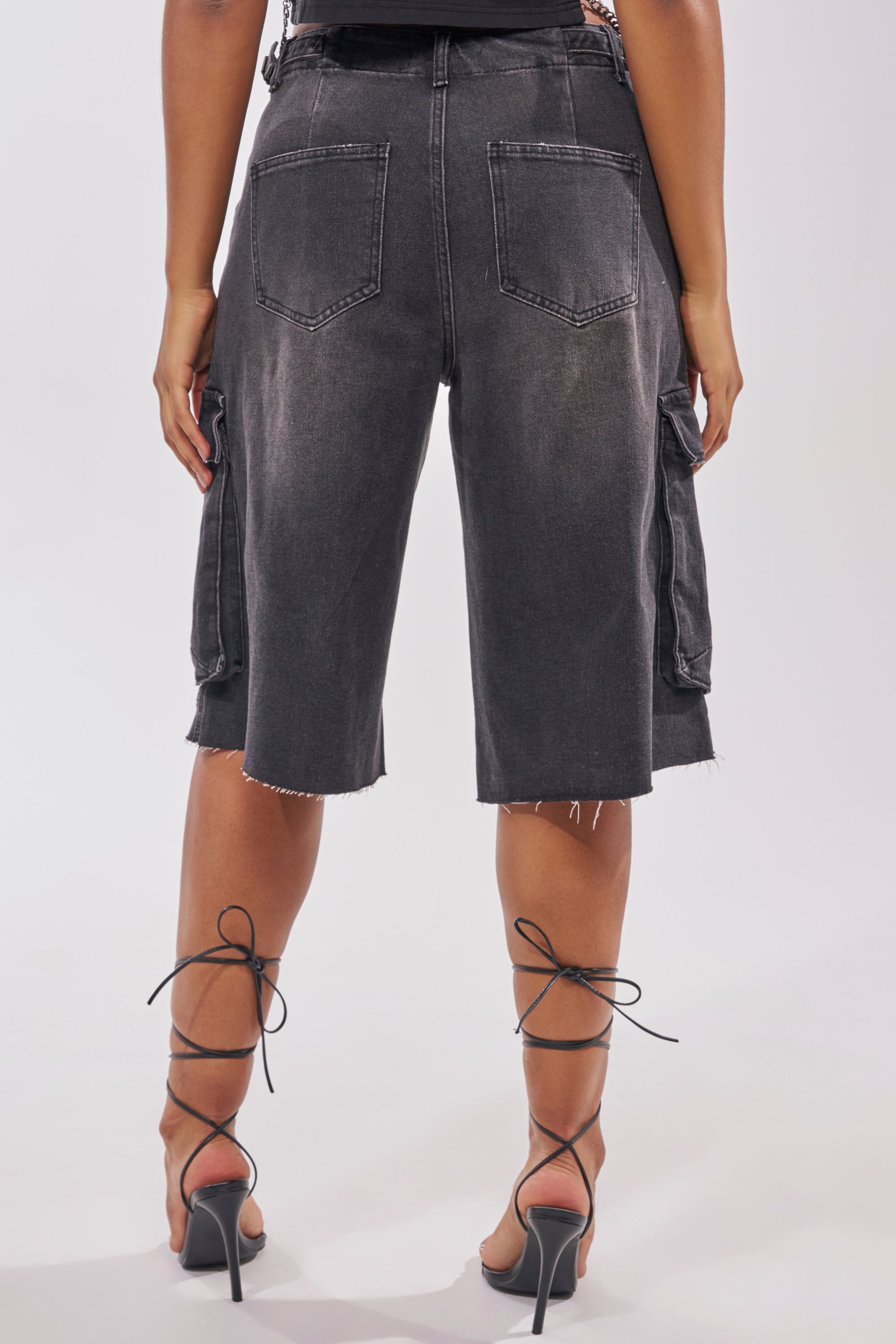 LANA DENIM JORT IN BLACK WASH DENIM