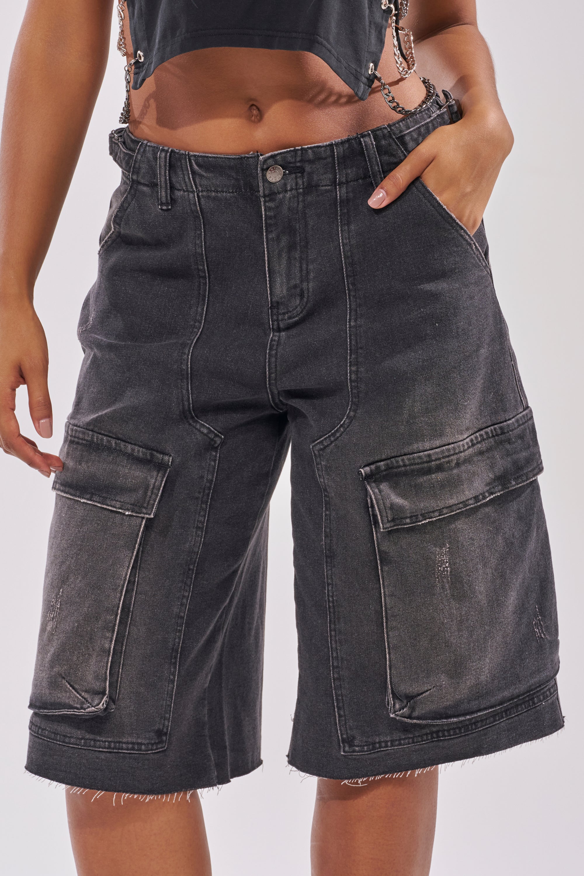 LANA DENIM JORT IN BLACK WASH DENIM