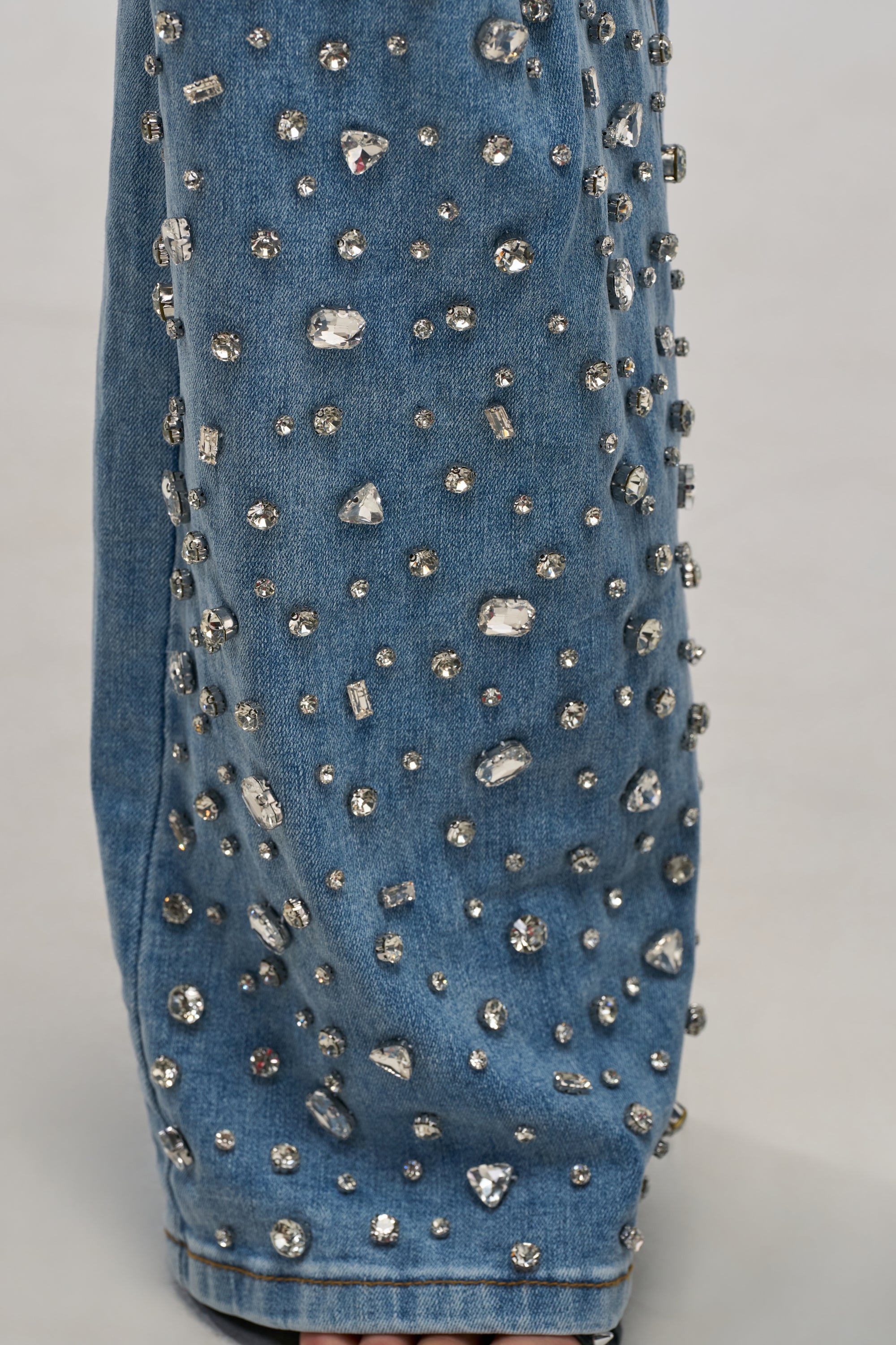 FEELING GRATEFUL RHINESTONE RELAXED DENIM
