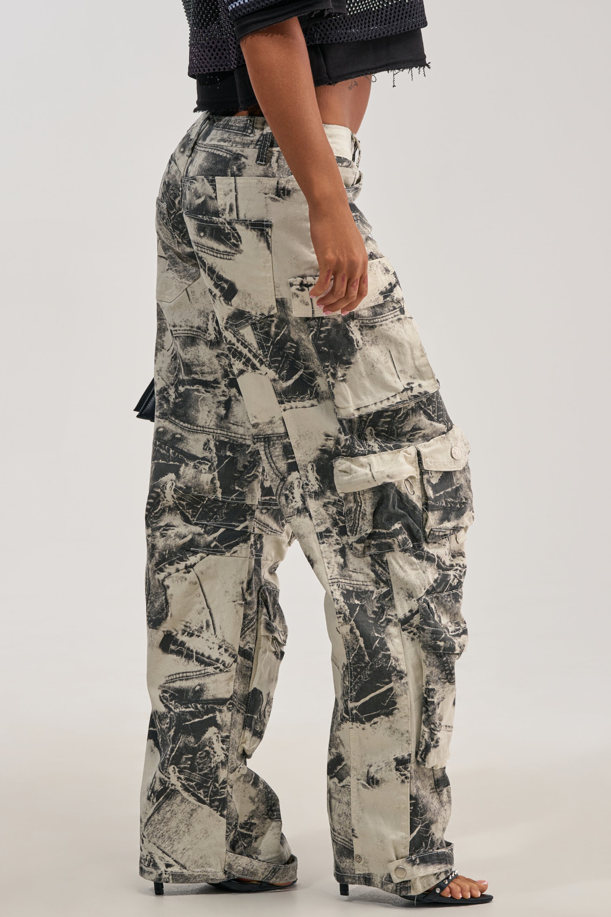 ASH OMBRE CARGO DENIM