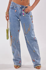 FEELING THE DIFFERENCE EMBELLISHED RELAXED DENIM