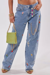 FEELING THE DIFFERENCE EMBELLISHED RELAXED DENIM