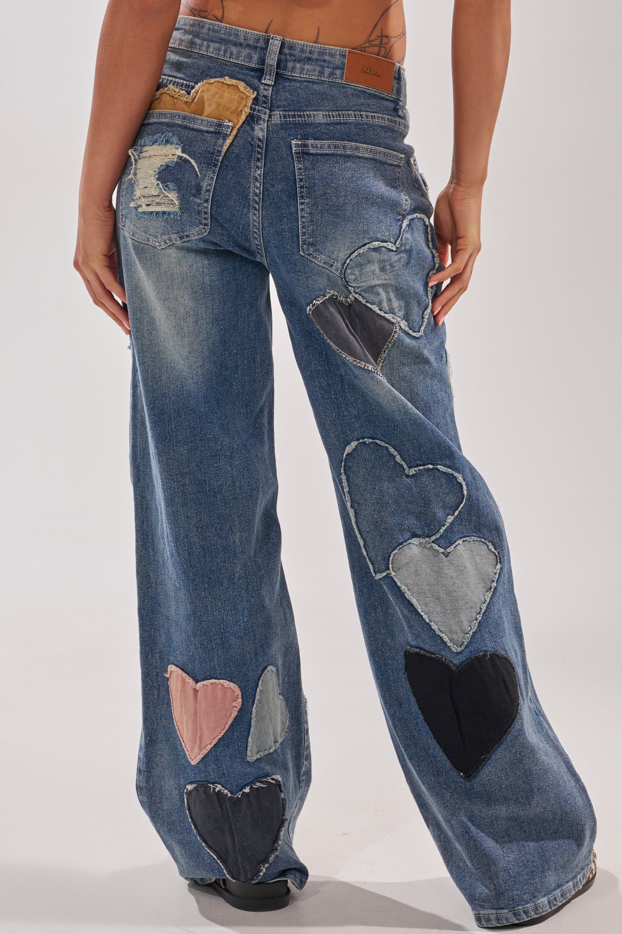LOVE ME HARD RELAXED DENIM