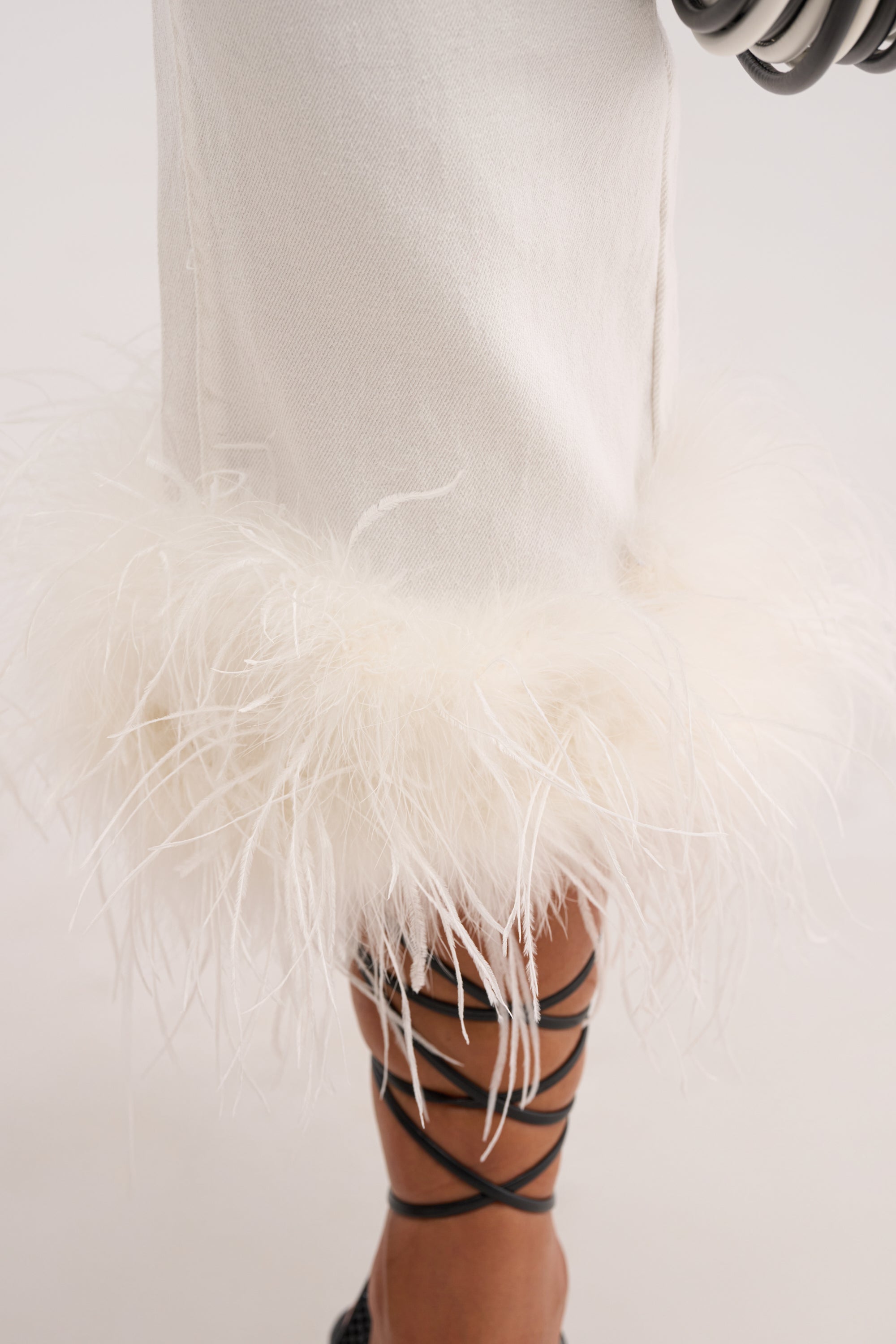 TRIPPY LIKE ME DENIM CAPRI WITH FEATHER