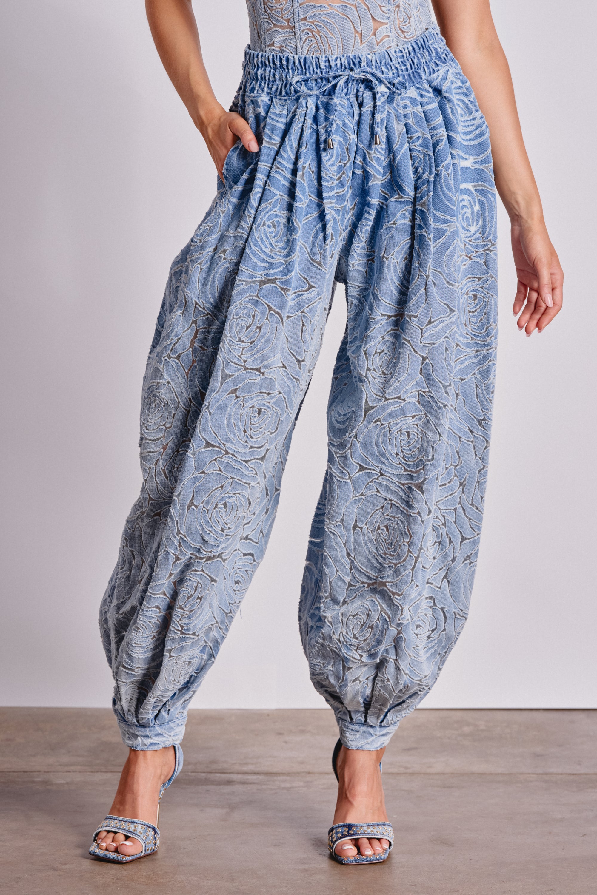 DENIM FOR DAYS BALLOON PANT