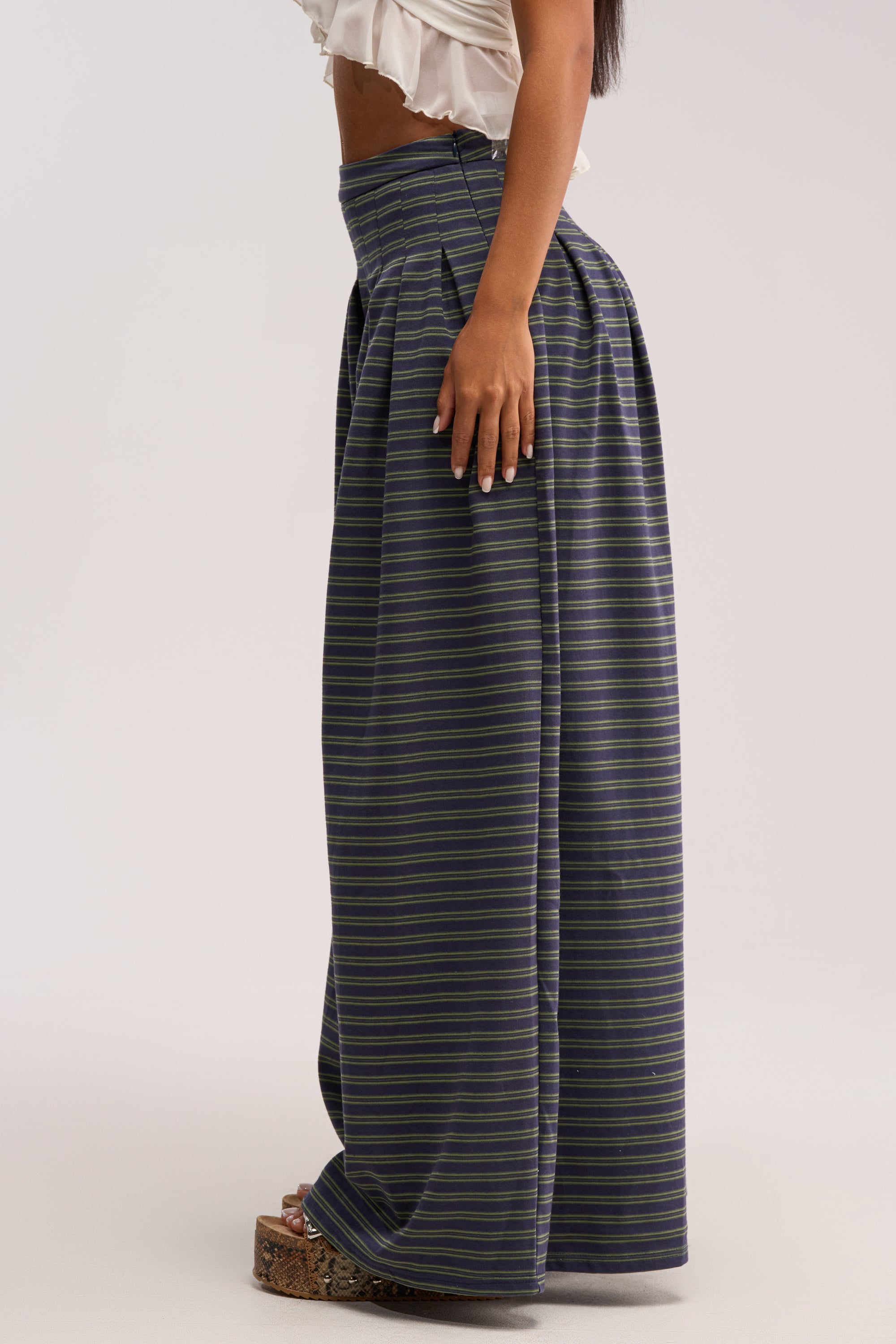 GUESS WHO STRIPE PALAZZO PANT