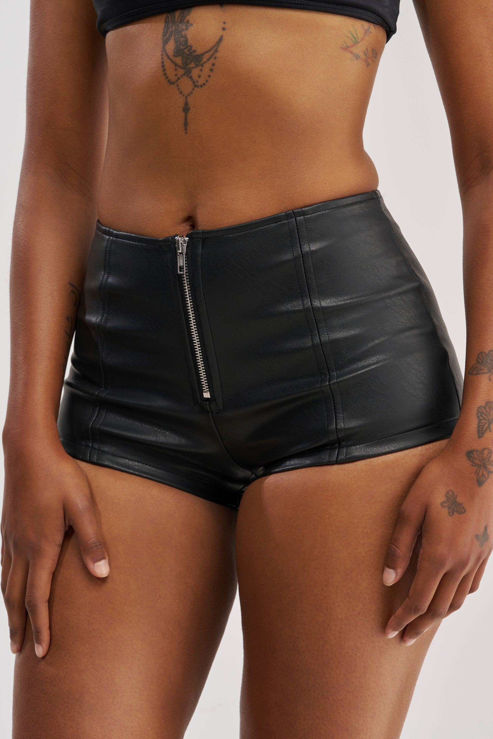 RIDE IT FAUX LEATHER SHORT