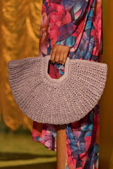 CATCHING FLIGHT RAFFIA CLUTCH