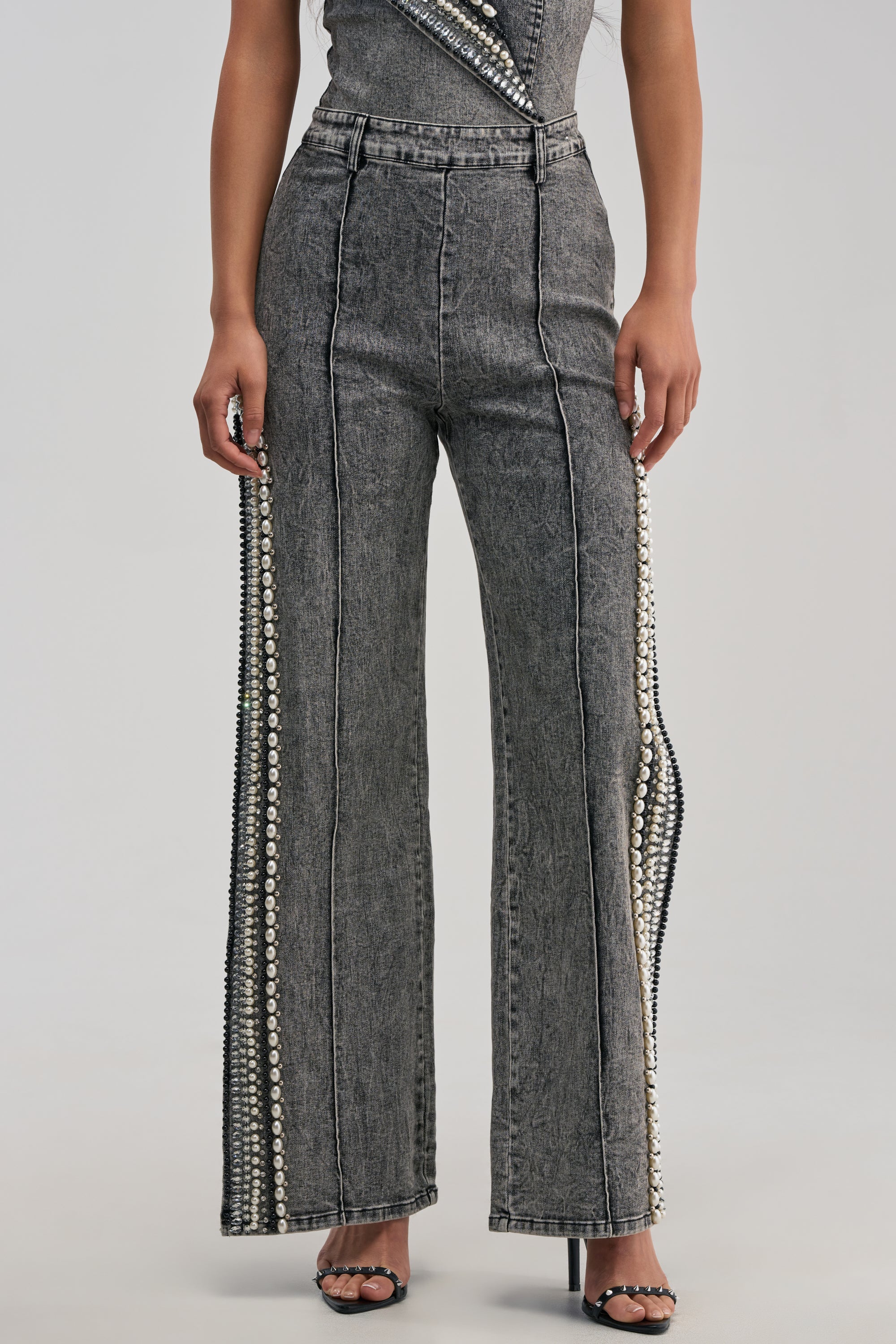LUXURIOUS DENIM PANTS WITH SIDE SLITS IN GREY