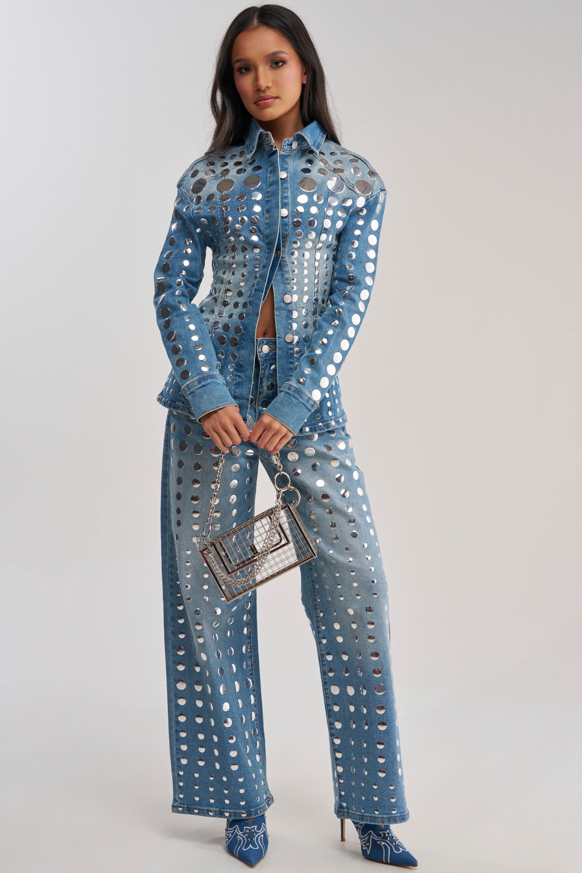 STUDS EVERYWHERE BUTTON DOWN