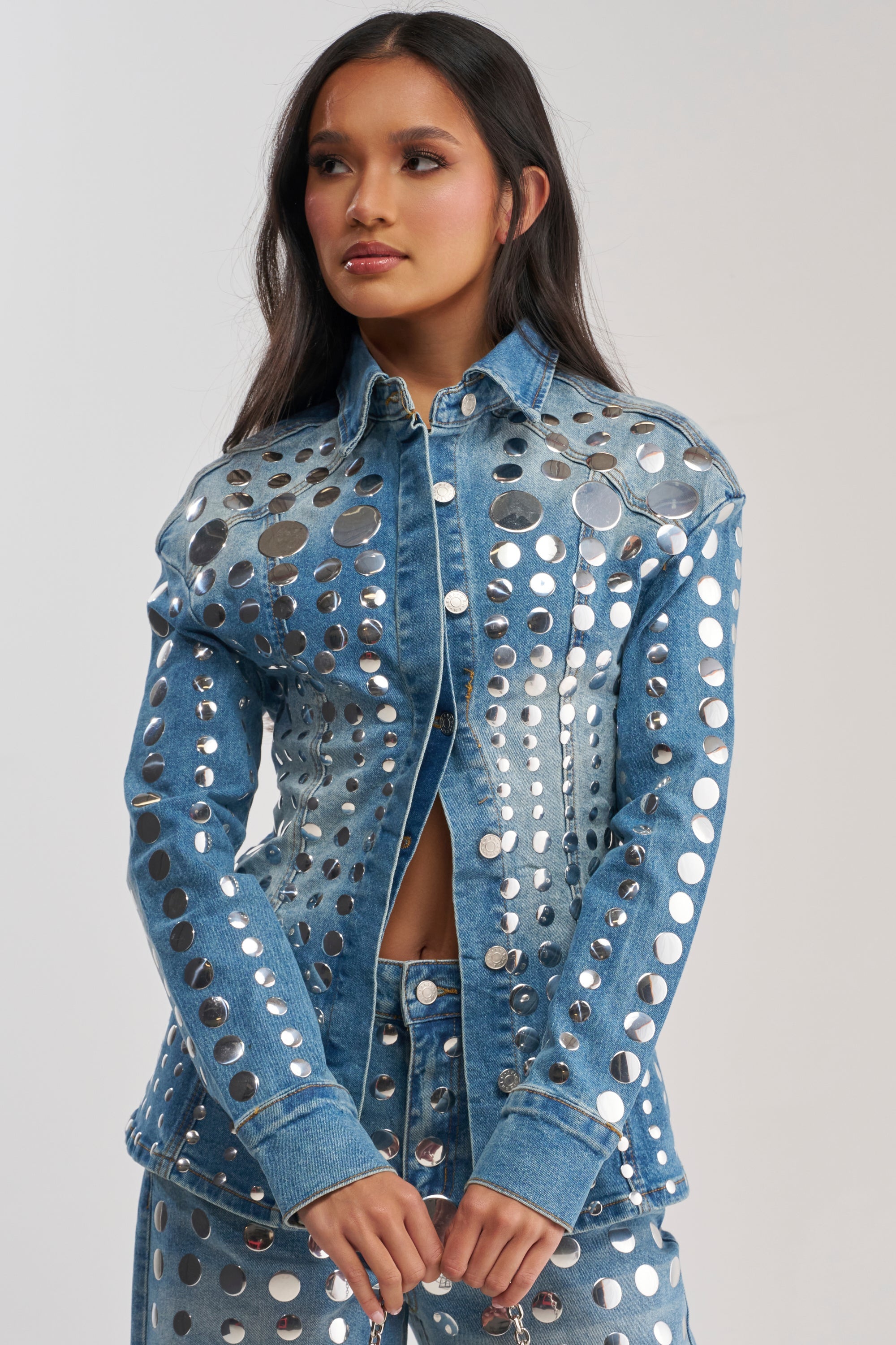 STUDS EVERYWHERE BUTTON DOWN