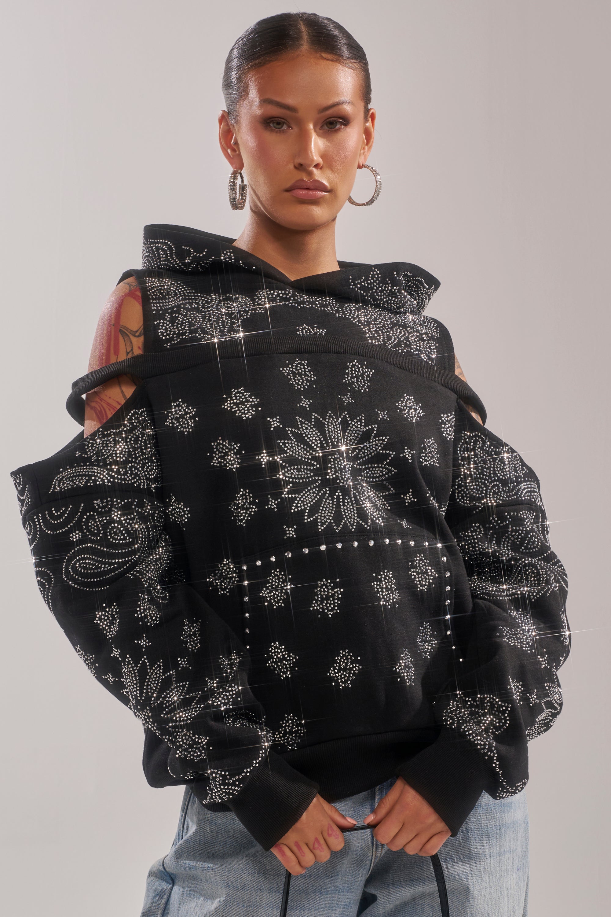 FEELING FREE SWEATSHIRT