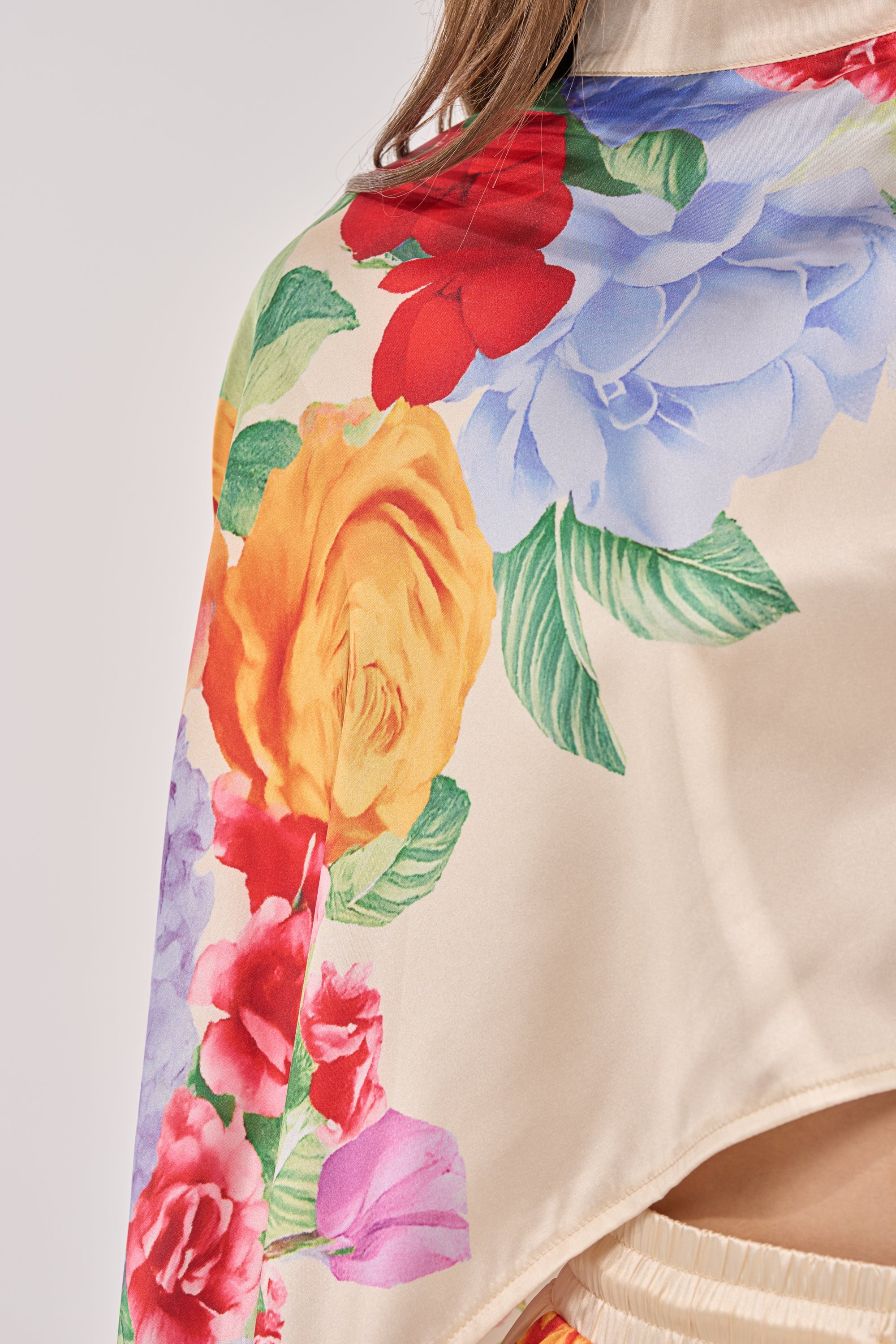 FLORAL BURST CAPE TOP
