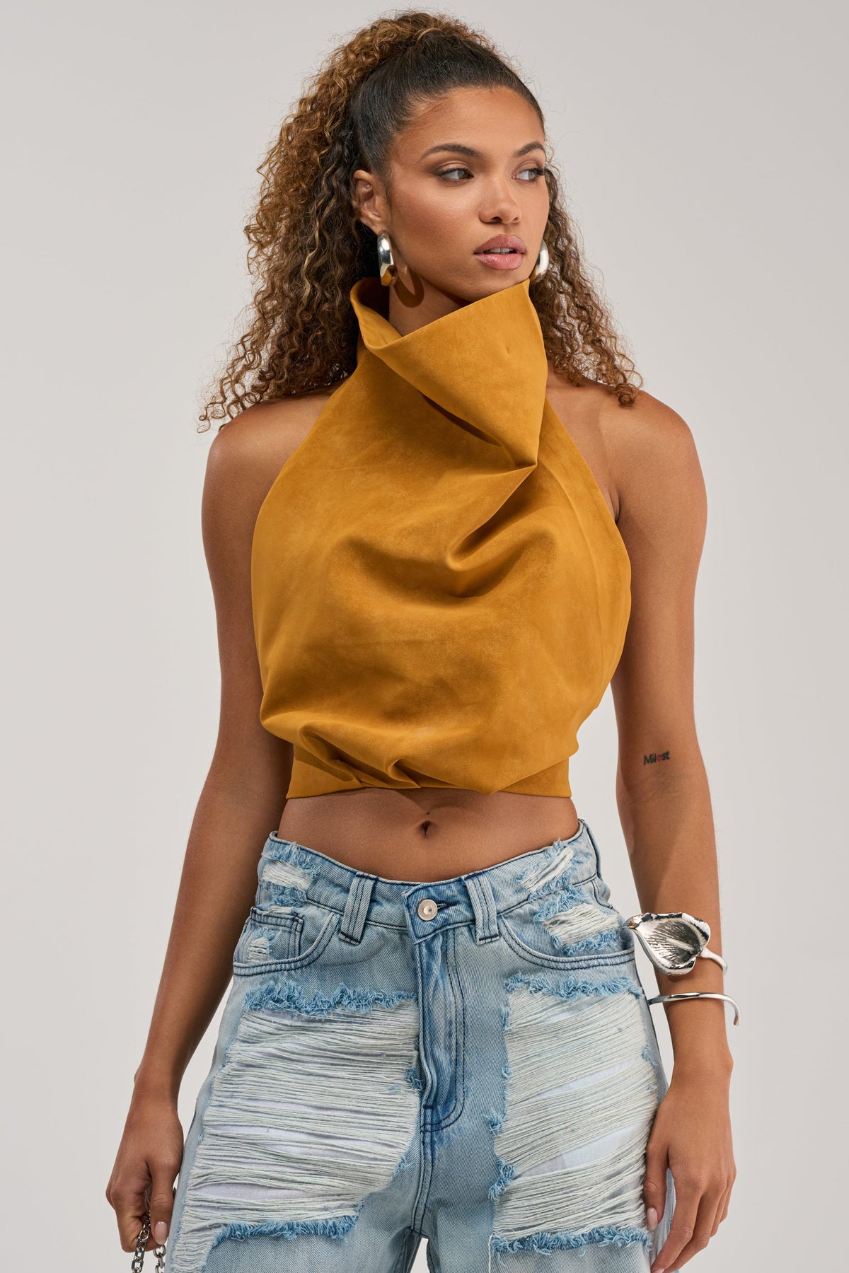 JANE SUEDE HALTER TOP IN MUSTARD