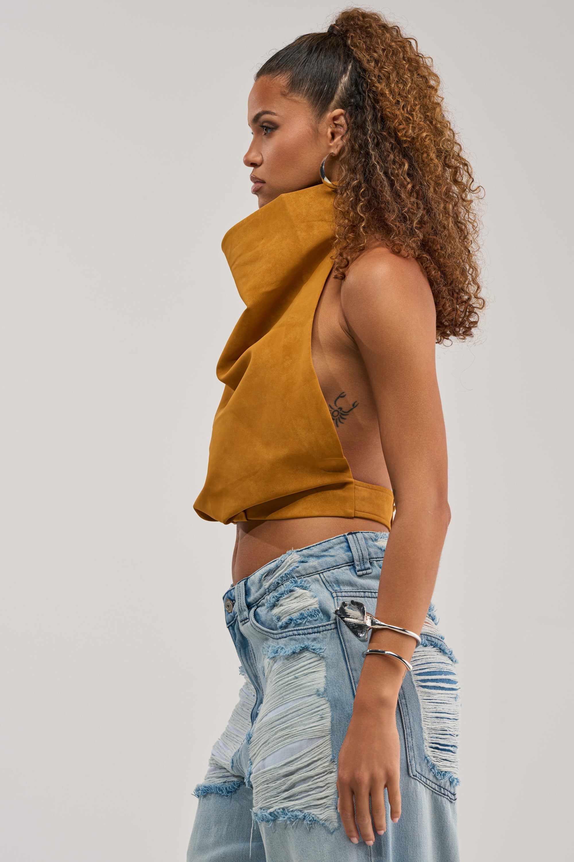 JANE SUEDE HALTER TOP IN MUSTARD