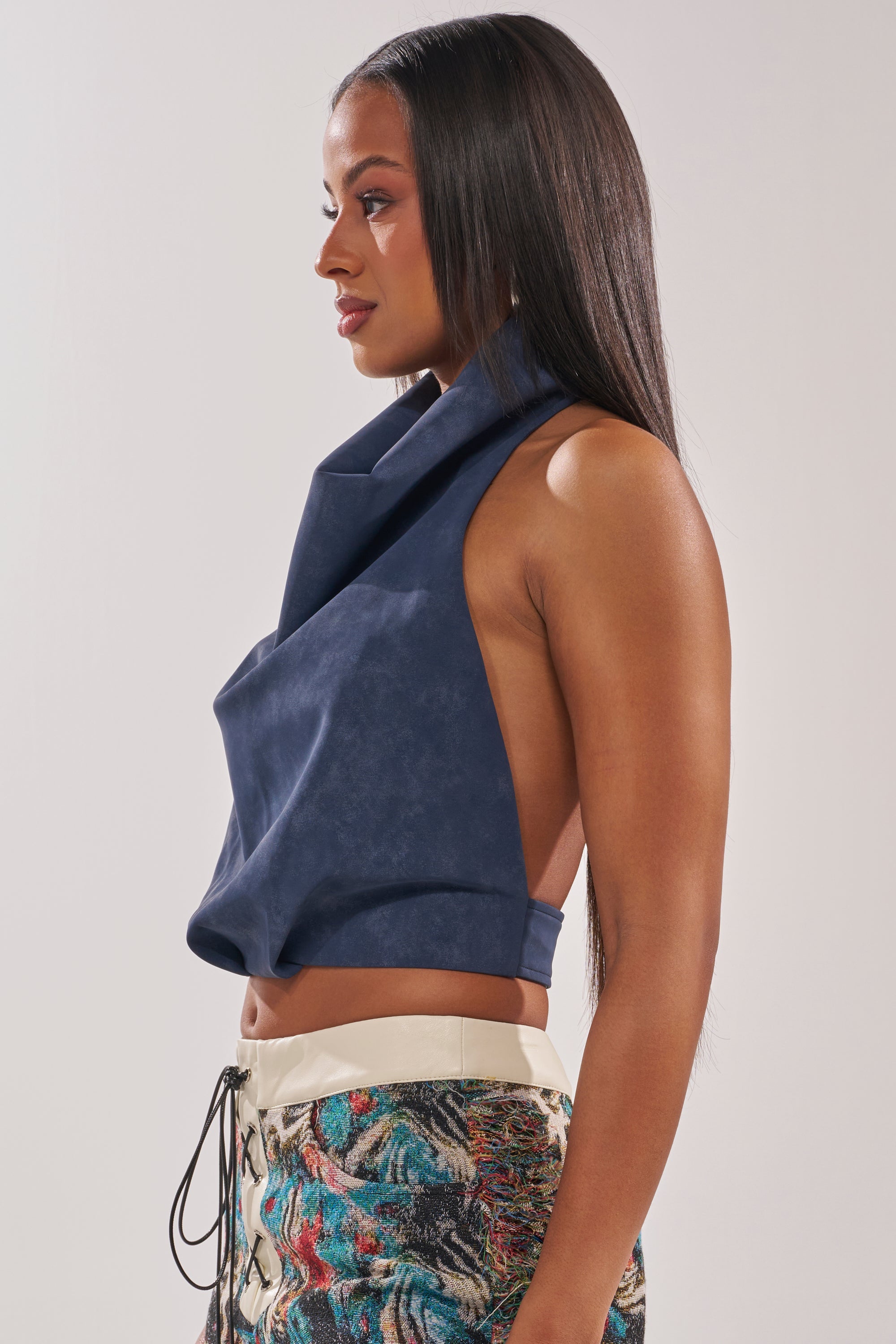 JANE SUEDE HALTER TOP