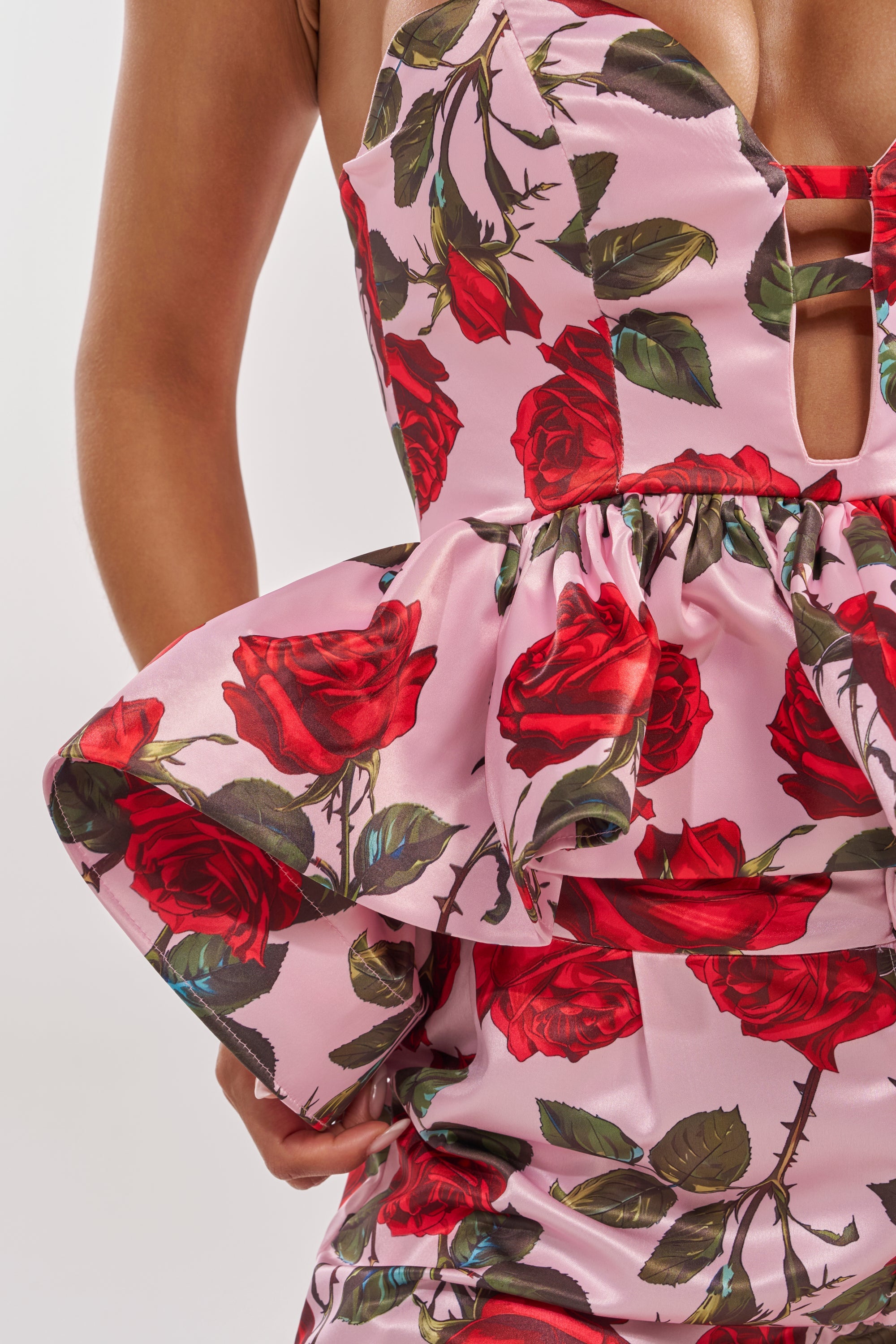 DOZEN ROSES SATIN CORSET