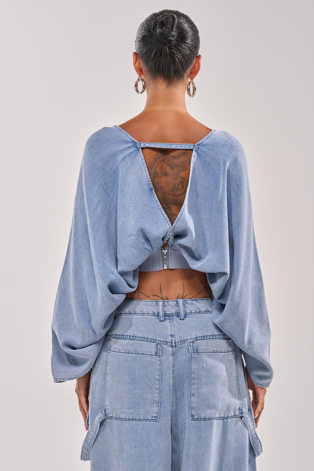 DRIFTING AWAY BLOUSE IN LIGHT BLUE DENIM