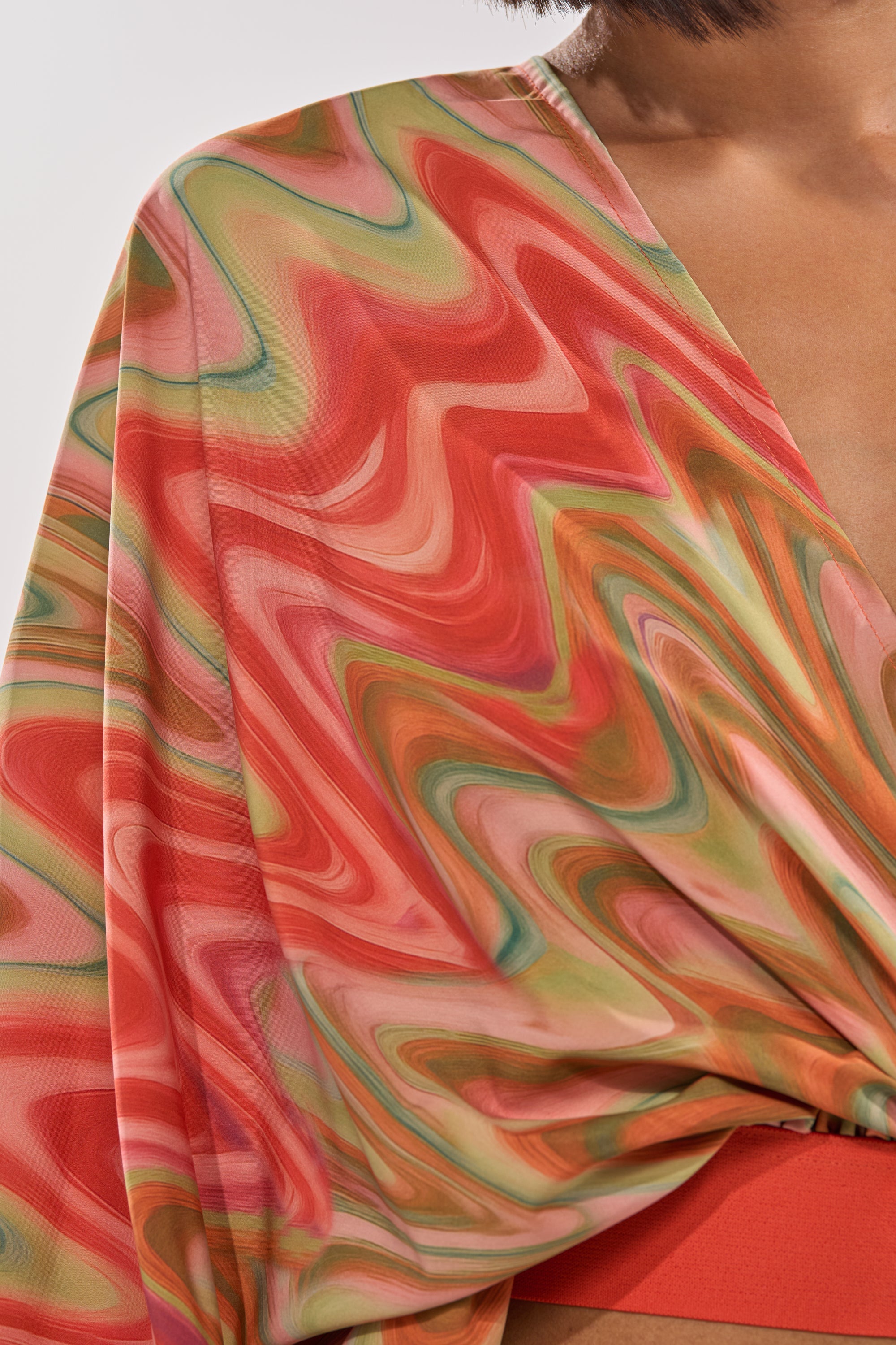 DRIFTING AWAY BLOUSE