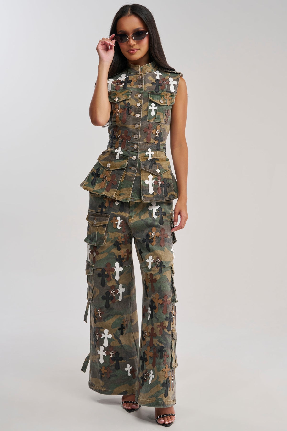 DOWN AND DIRTY CAMO CARGO PANT