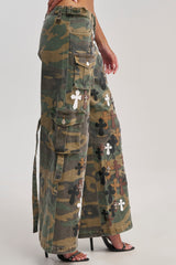 DOWN AND DIRTY CAMO CARGO PANT