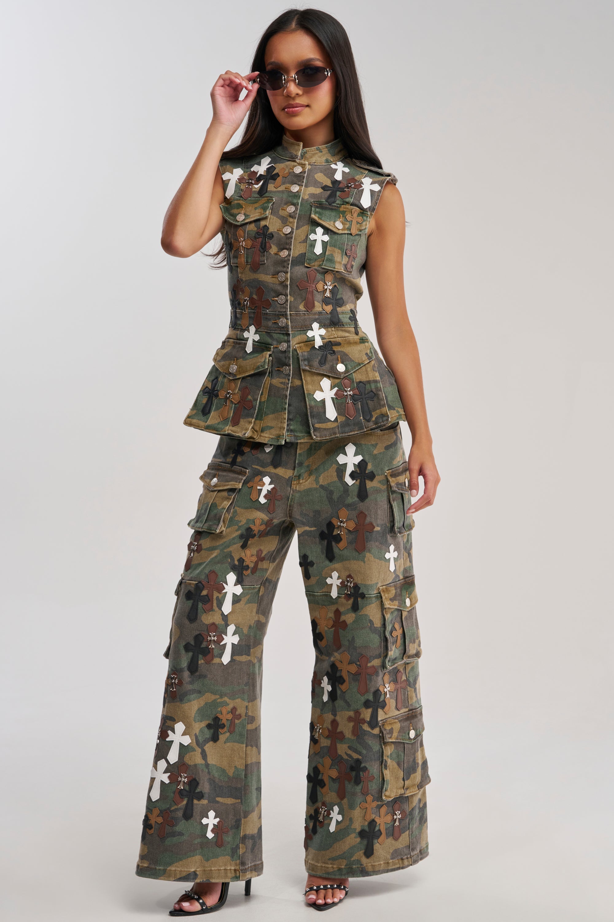 DOWN AND DIRTY CAMO BUTTON DOWN