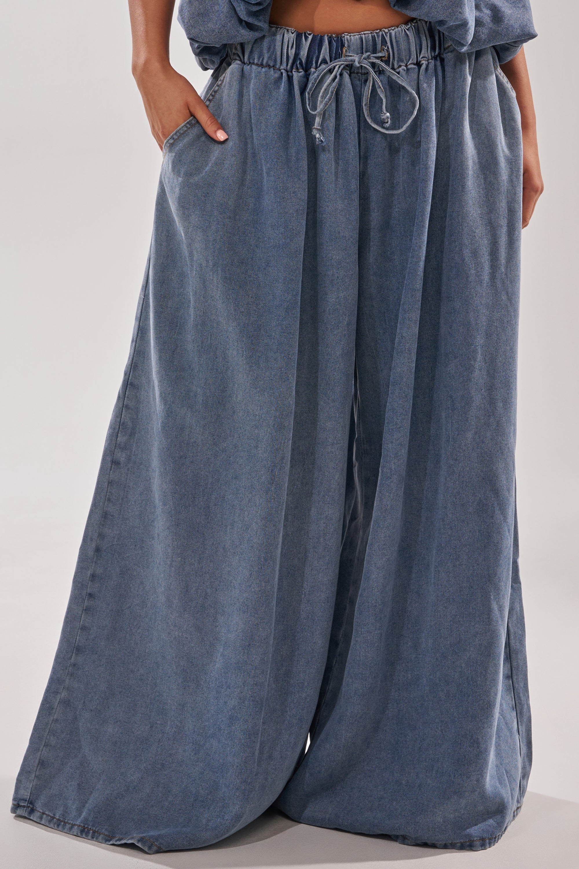 DENIM FOR DAYS JOGGER