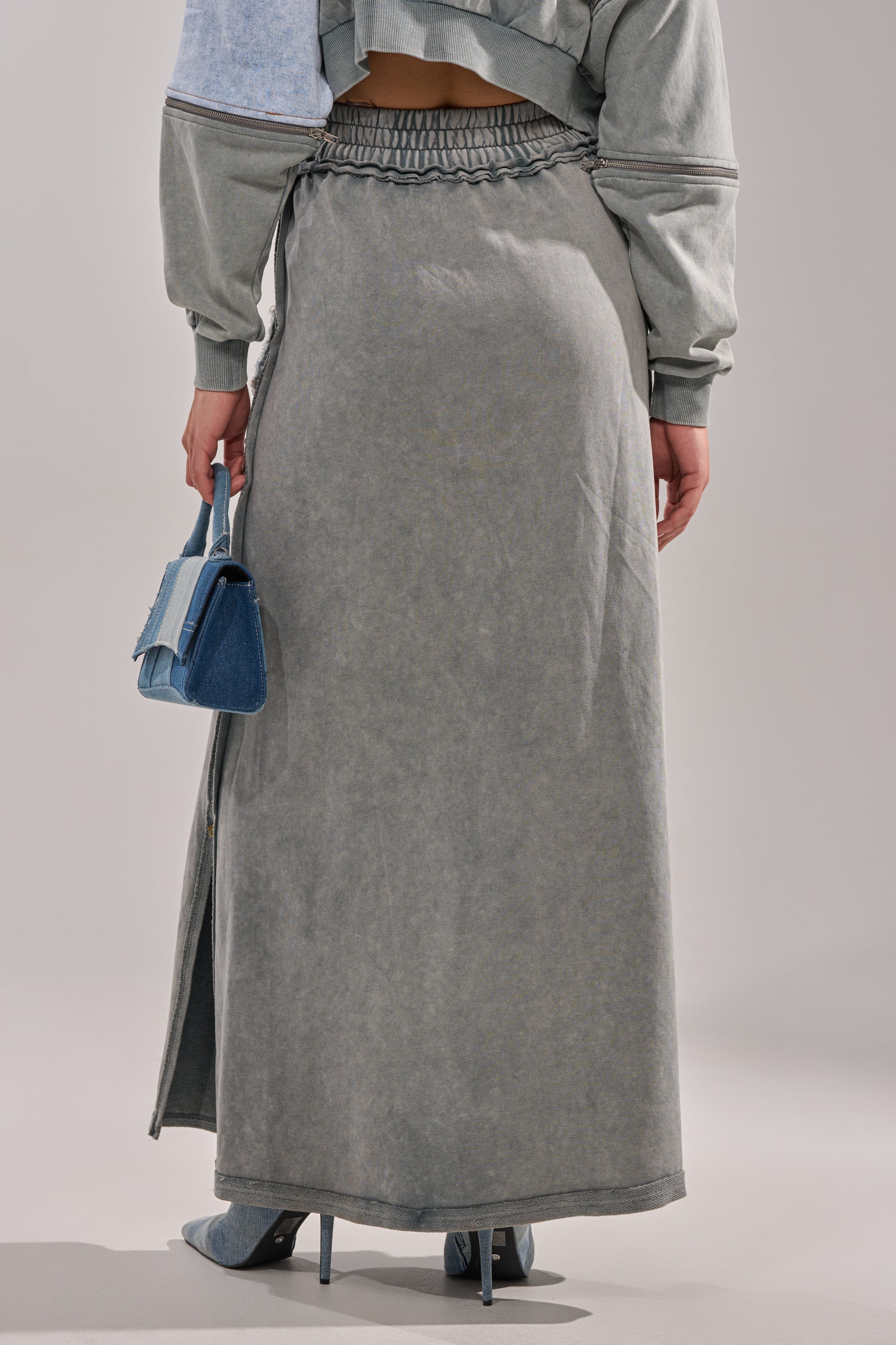 DENIM DREAMS ZIPPER DETAIL MAXI SKIRT