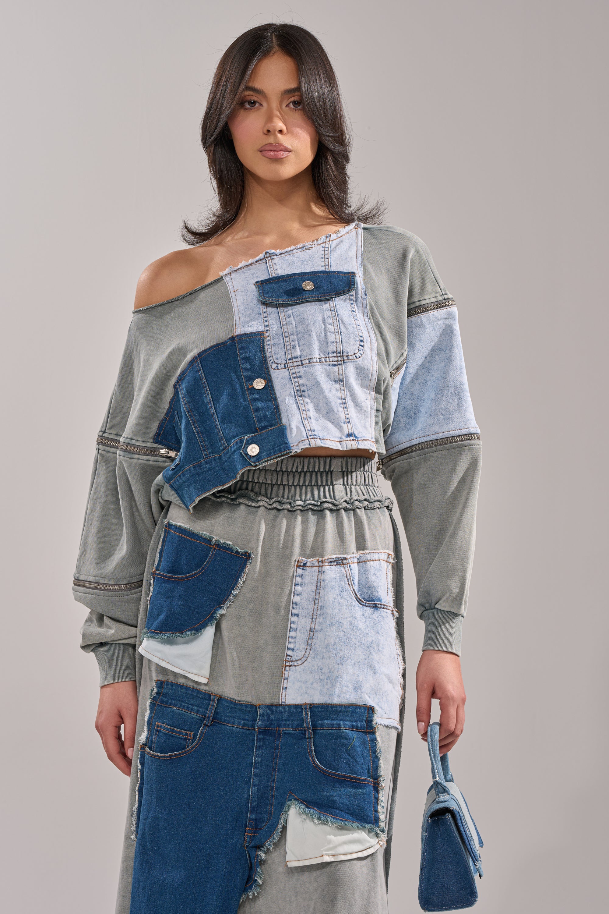 DENIM DREAMS ZIPPER DETAIL SWEATSHIRT